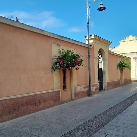 Bed and Breakfast Oasi Ottocento Куарту-Сант'Элена Экстерьер фото