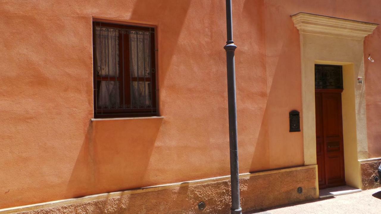 Bed and Breakfast Oasi Ottocento Куарту-Сант'Элена Экстерьер фото